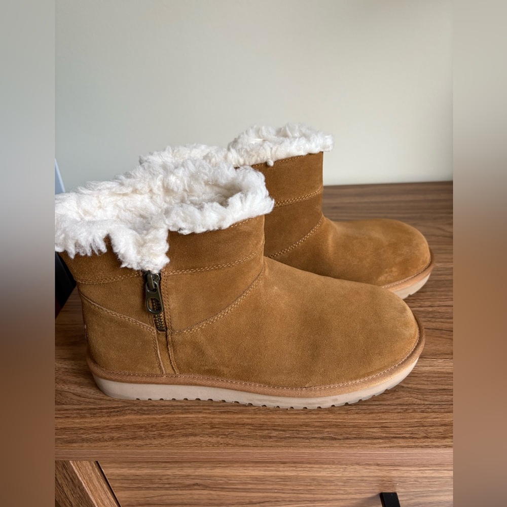 Koolaburra by UGG womens Aribel Mini size 10